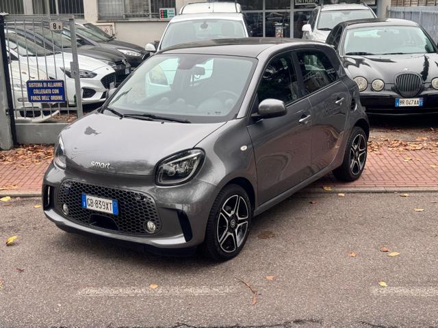 SMART ForFour Grigio metallizzato