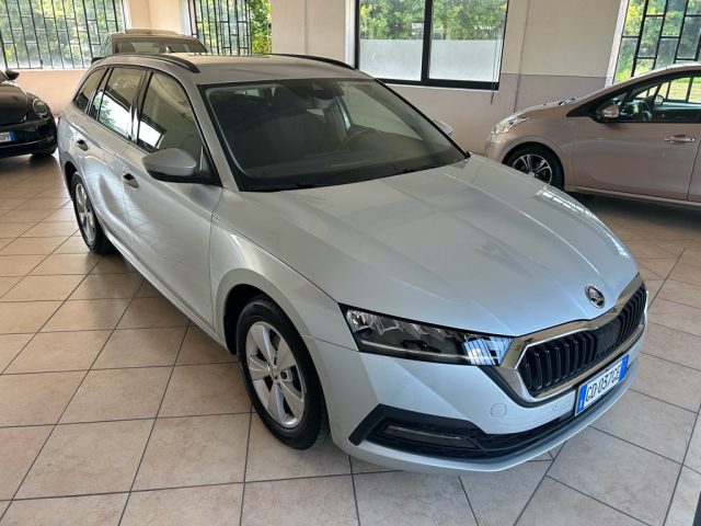 SKODA Octavia Argento metallizzato