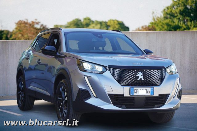 PEUGEOT 2008 PureTech 100 S&S Allure Pack 