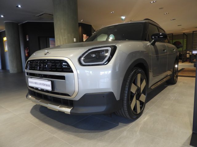 MINI Mini E Favoured Countryman 