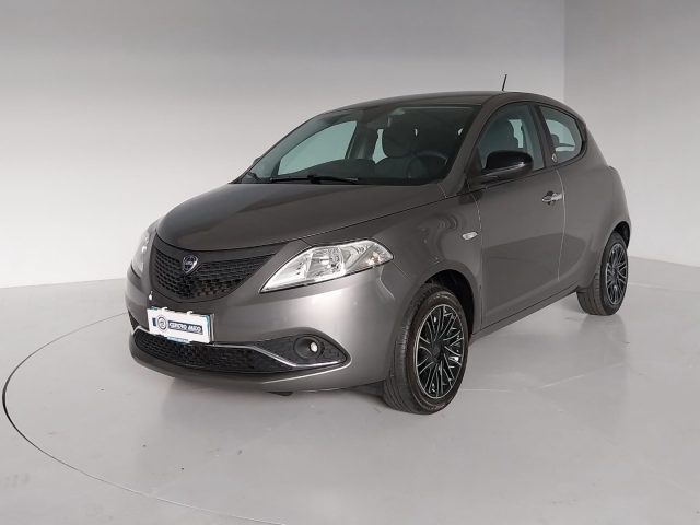 LANCIA Ypsilon 1.2 69 CV 5 porte GPL Ecochic Gold 