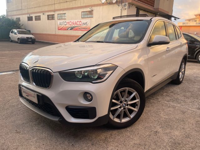 BMW X1 Bianco pastello