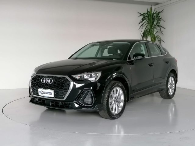 AUDI Q3 SPB 35 TDI S tronic Business 