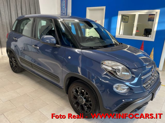 FIAT 500L Blu pastello