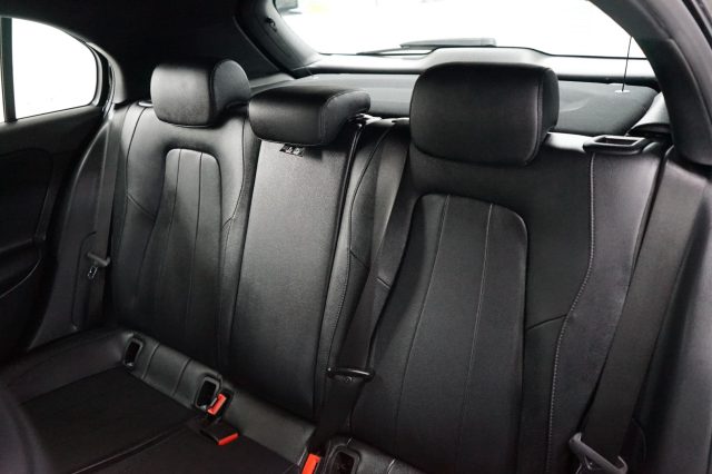 MERCEDES-BENZ A 180 35