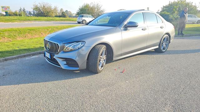 MERCEDES-BENZ E 220 d Auto Premium Plus 