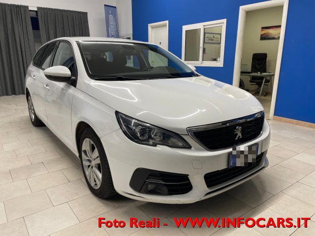 PEUGEOT 308 Bianco pastello