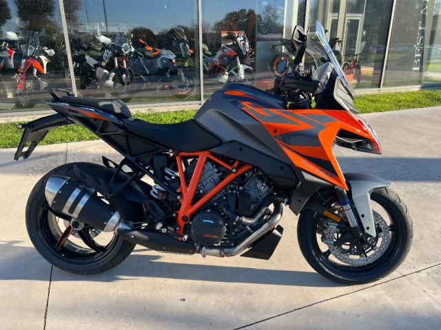 KTM 1290 Super Duke Orange pastello