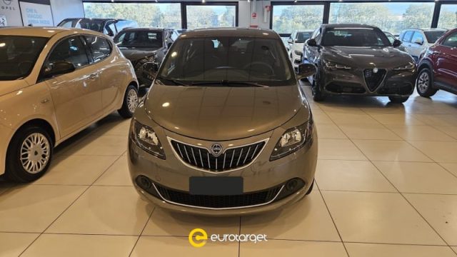 LANCIA Ypsilon 1.0 FireFly 5 porte S&S Hybrid Silver 