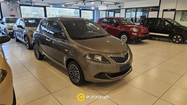 LANCIA Ypsilon 1.0 FireFly 5 porte S&S Hybrid Silver 