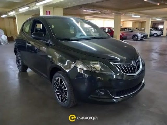 LANCIA Ypsilon 1.0 FireFly 5 porte S&S Hybrid Silver 