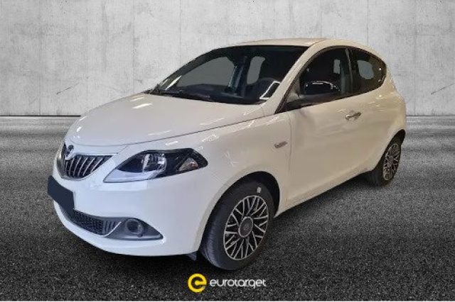 LANCIA Ypsilon 1.0 FireFly 5 porte S&S Hybrid Platino 