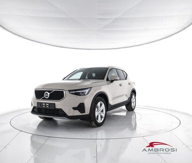 VOLVO XC40 B3 Mild hybrid Benzina Core 