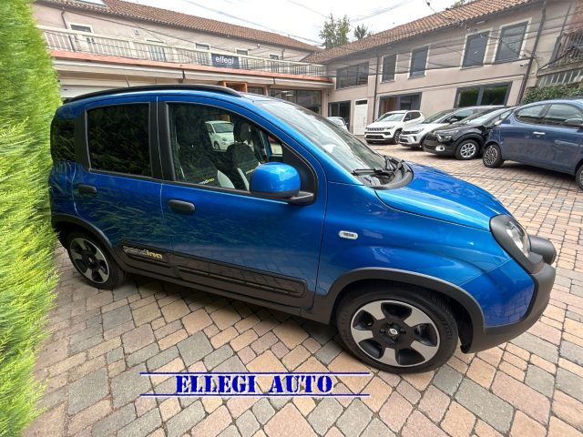 FIAT Panda Cross BLUE ITALIA metallizzato