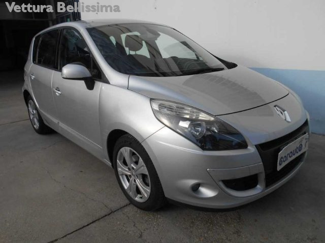 RENAULT Scenic X-Mod 1.5 dCi 110CV EDC Dynamique 