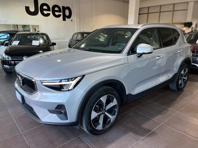 VOLVO XC40 T2 aut. SOLO 2700KM 