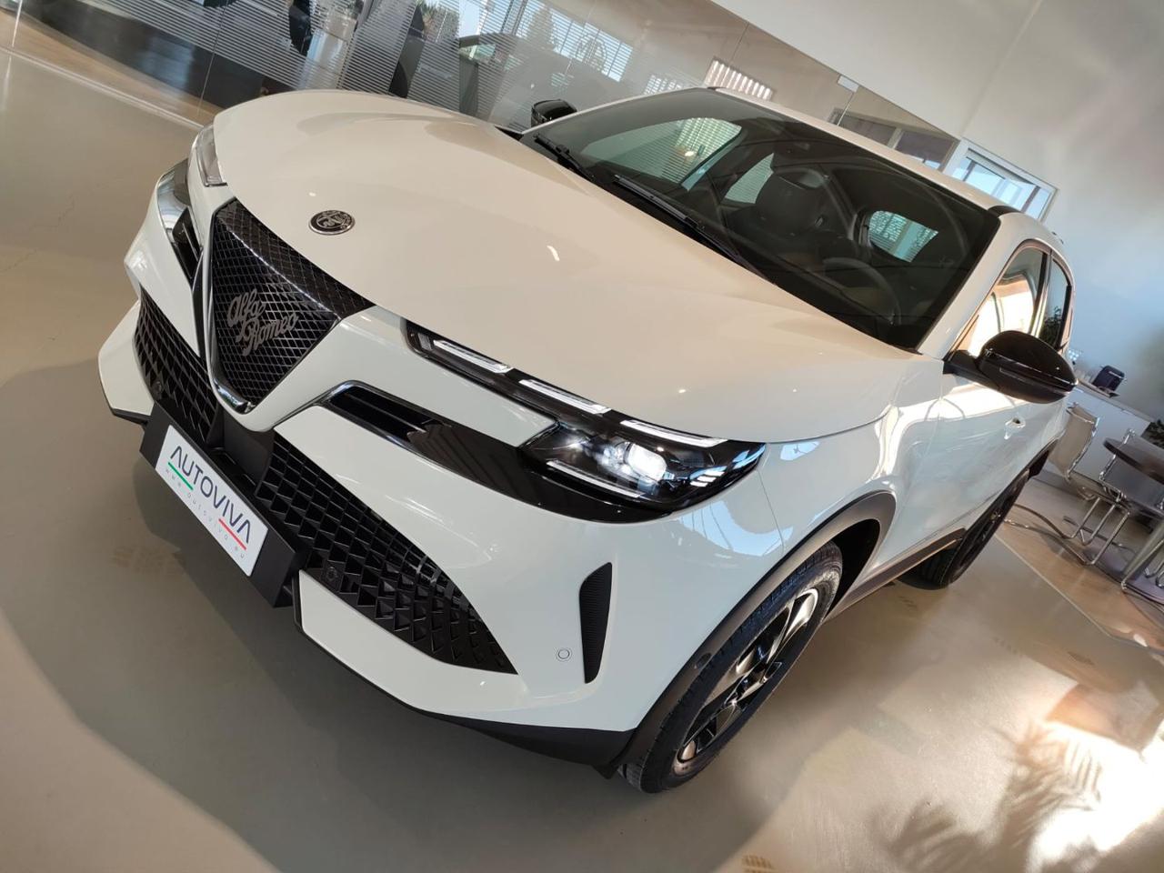 ALFA ROMEO Junior 1.2 136 CV Hybrid eDCT6 con Pack Techno - 16