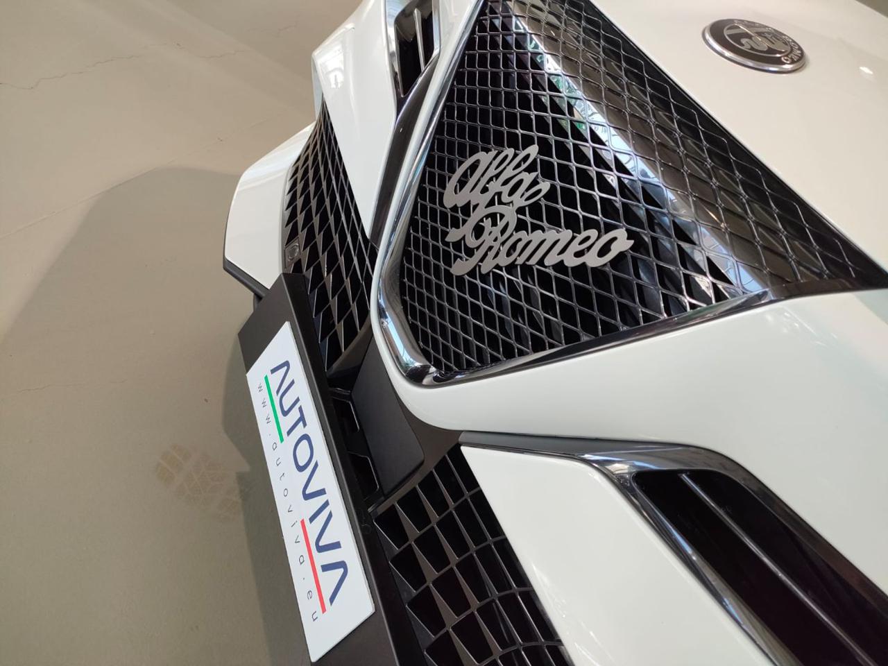 ALFA ROMEO Junior 1.2 136 CV Hybrid eDCT6 con Pack Techno - 17