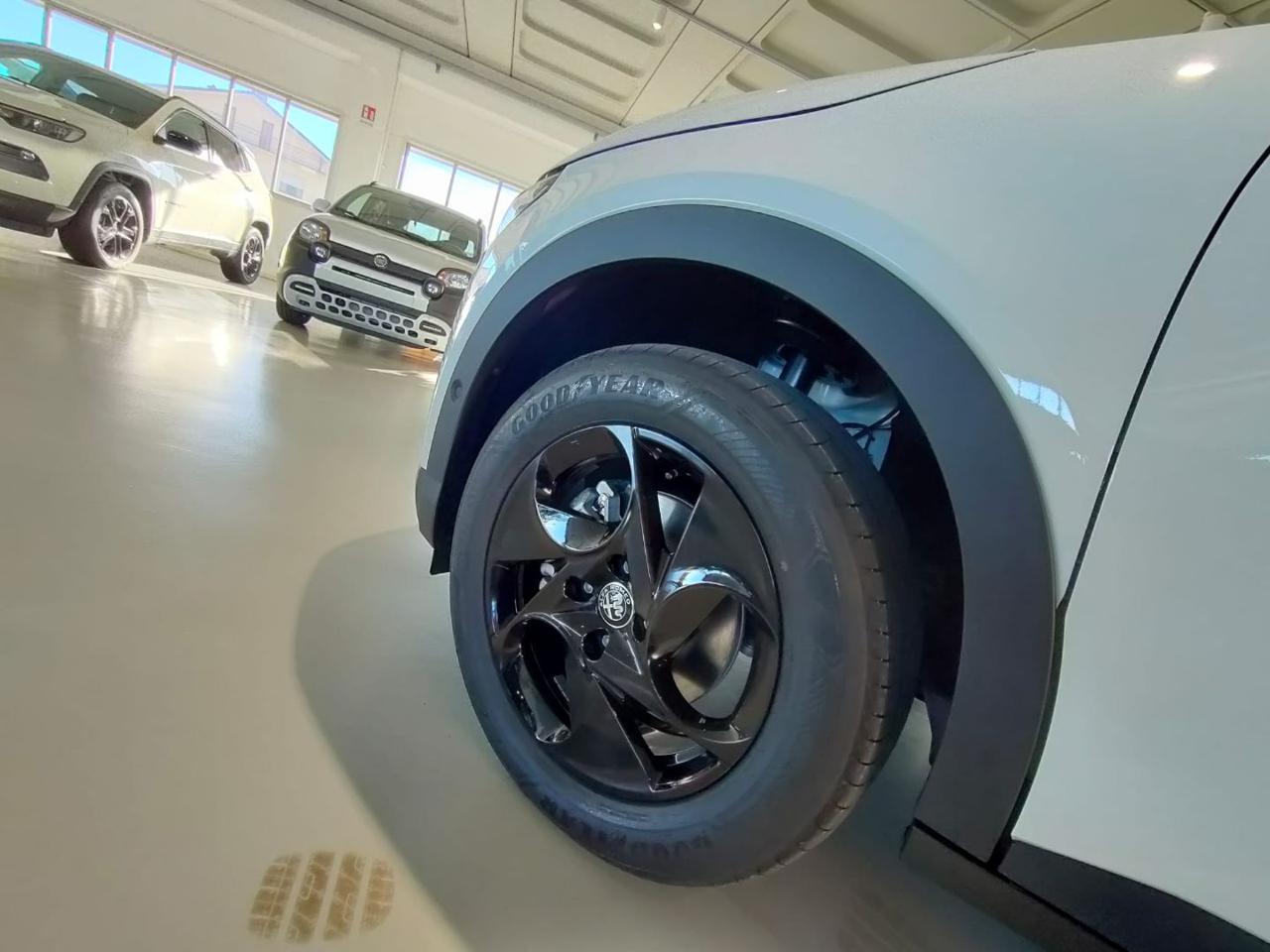 ALFA ROMEO Junior 1.2 136 CV Hybrid eDCT6 con Pack Techno - 8