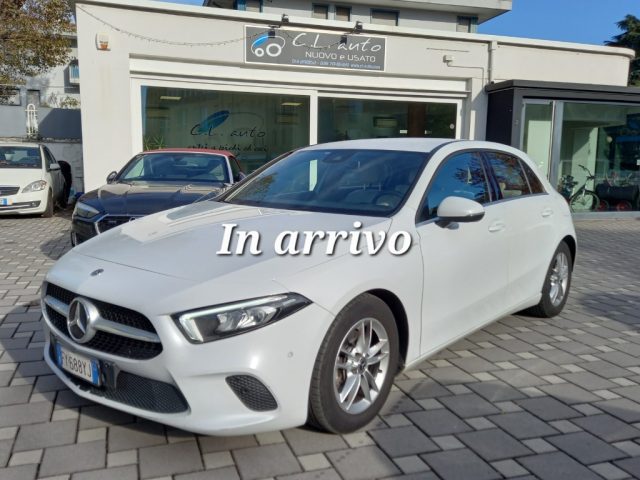 MERCEDES-BENZ A 180 d Automatic Business Extra 