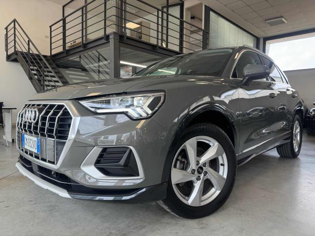 AUDI Q3 35 TDI S tronic Business Advanced 