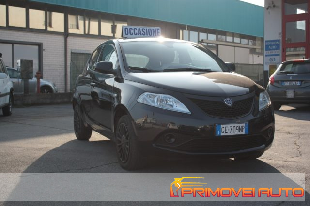 LANCIA Ypsilon 1.0 FireFly 5 porte S&S Hybrid Ecochic Silver 