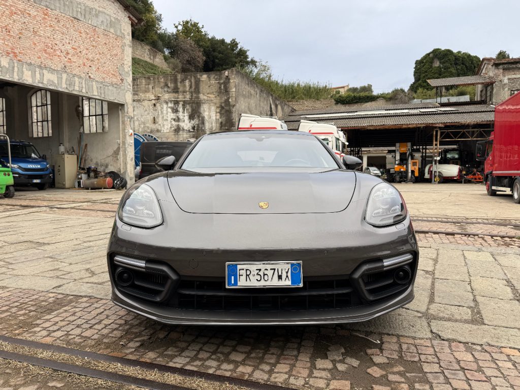 PORSCHE Panamera 4.0 Turbo Sport Turismo - 3