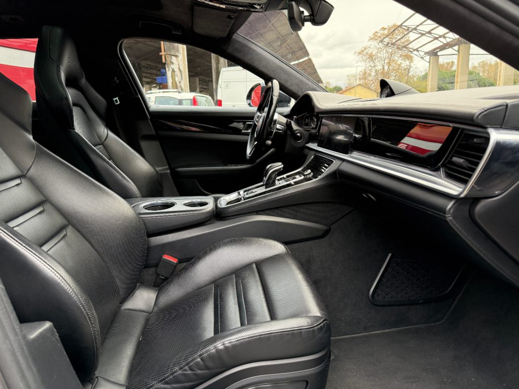 PORSCHE Panamera 4.0 Turbo Sport Turismo - 12