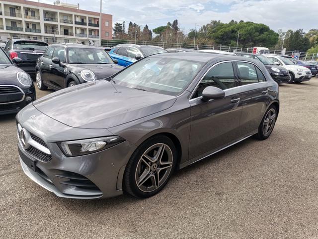 MERCEDES-BENZ A 200 d Premium AMG Line 