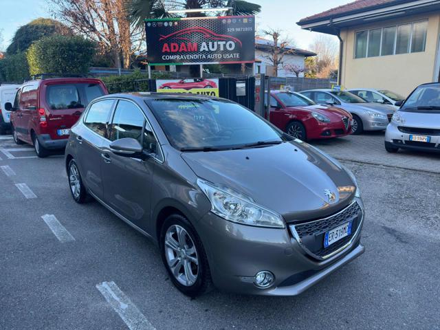 PEUGEOT 208 1.2 VTi 82 CV 5 porte Allure 