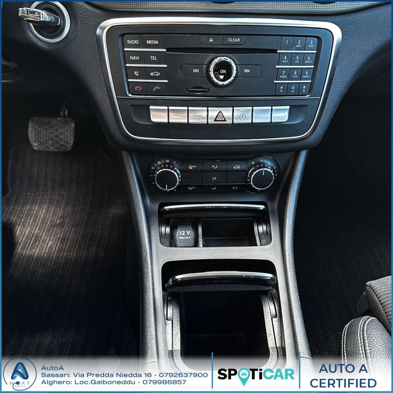 MERCEDES-BENZ CLA 200 d Automatic Business - 20