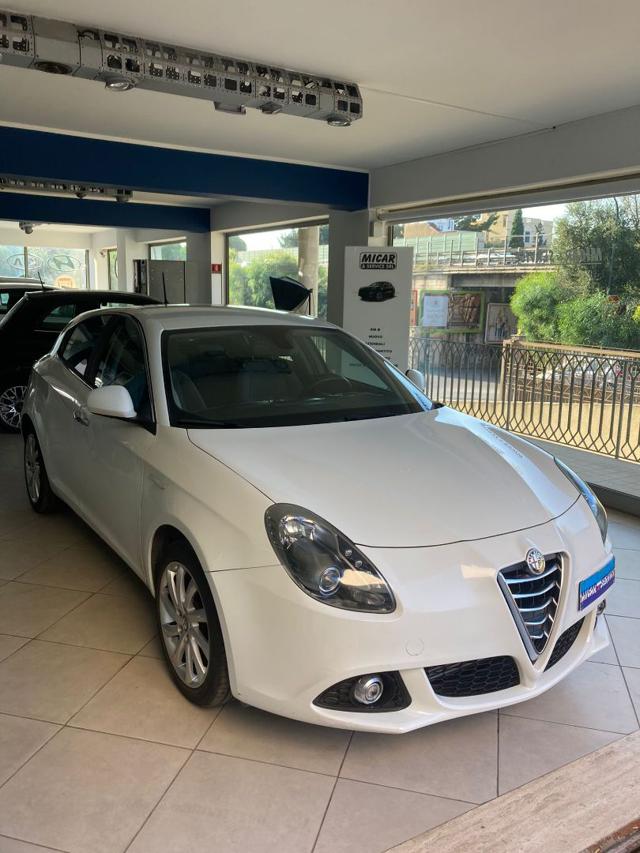 ALFA ROMEO Giulietta 1.6 JTDm-2 105 CV Distinctive 