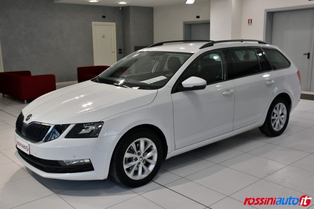 SKODA Octavia WAGON 1.5 G-TEC 131 CV DSG AMBITION + REARVIEW 