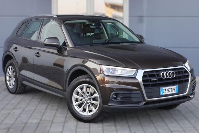 AUDI Q5 35 TDI quattro S tronic Business 