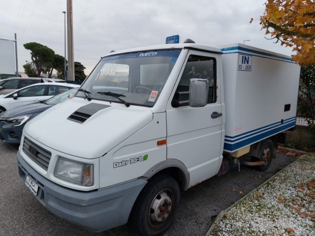 IVECO Daily 30.8 2.5 Diesel COIBENTATO ISOTERMICO 