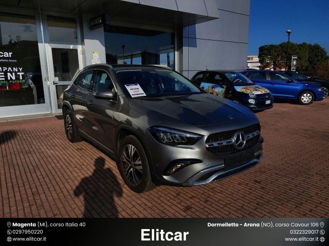 MERCEDES-BENZ GLA 200 Automatic Progressive Line Advanced Mild Hybrid 