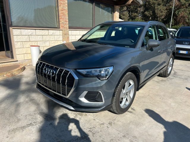 AUDI Q3 35 TDI S tronic 