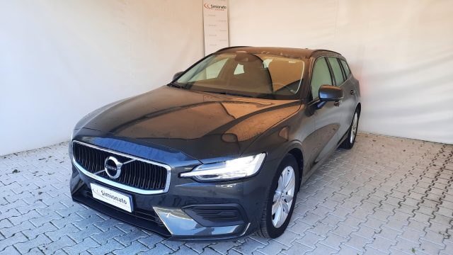 VOLVO V60 B3 Geartronic Momentum Business 