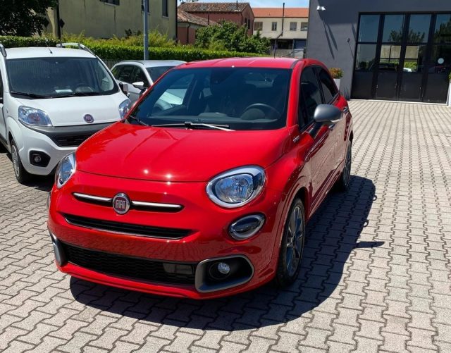 FIAT 500X Rosso pastello