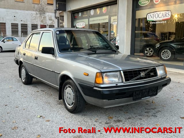 VOLVO 340 Grigio pastello