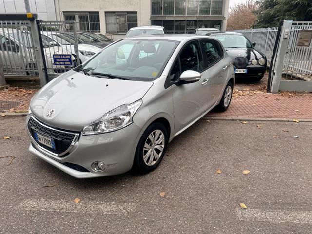 PEUGEOT 208 PureTech 82 5 porte Allure 