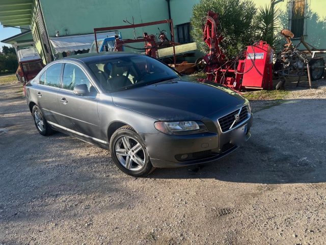 VOLVO S80 2.4 D5 185 CV cambio manuale 