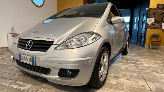 MERCEDES-BENZ A 160 CDI Elegance Cambio automatico neopatentati 