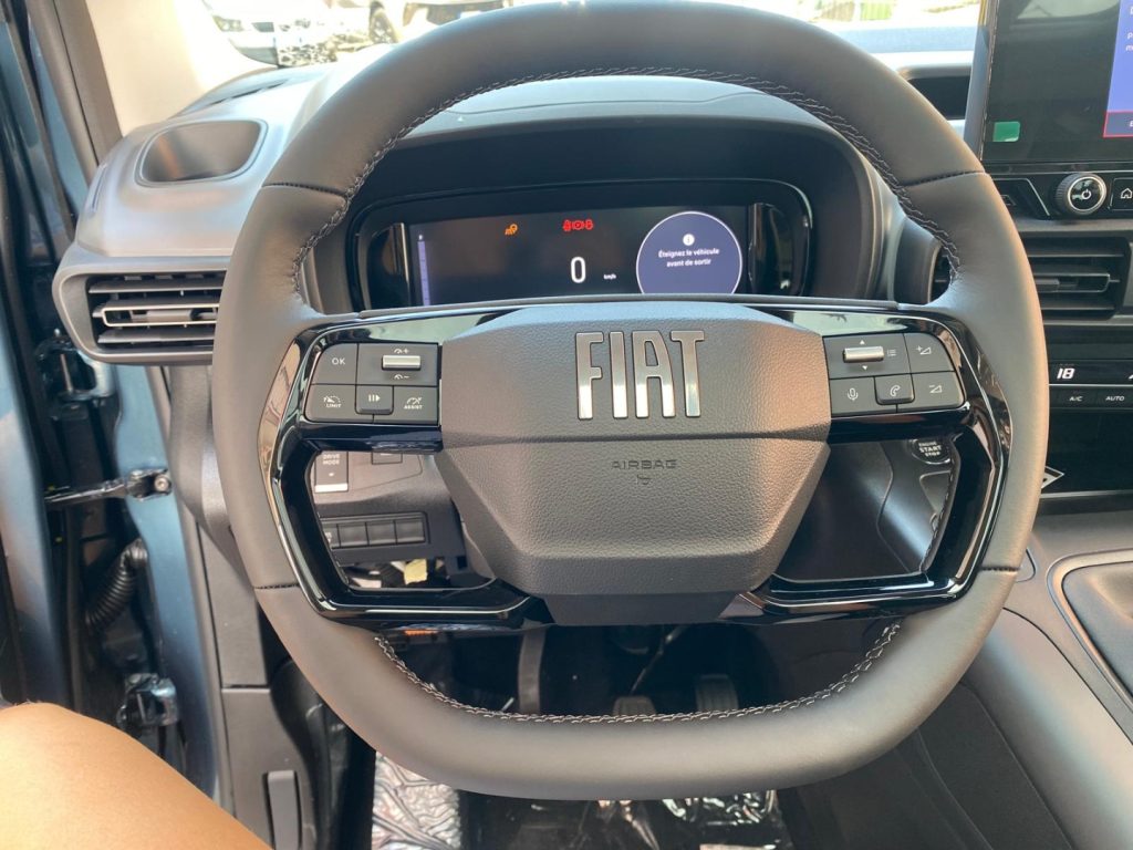 FIAT Doblo 1.5 BlueHdi 100CV *Tetto Panora*Cerchi Lega*Retroc - 9