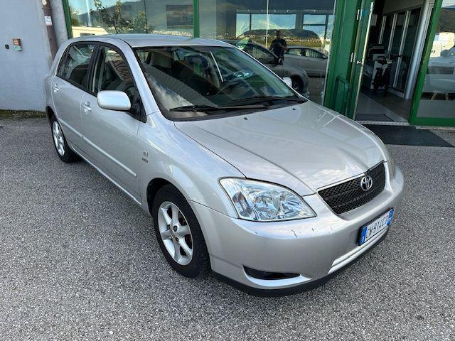 TOYOTA Corolla 1.6 16V 5 porte 