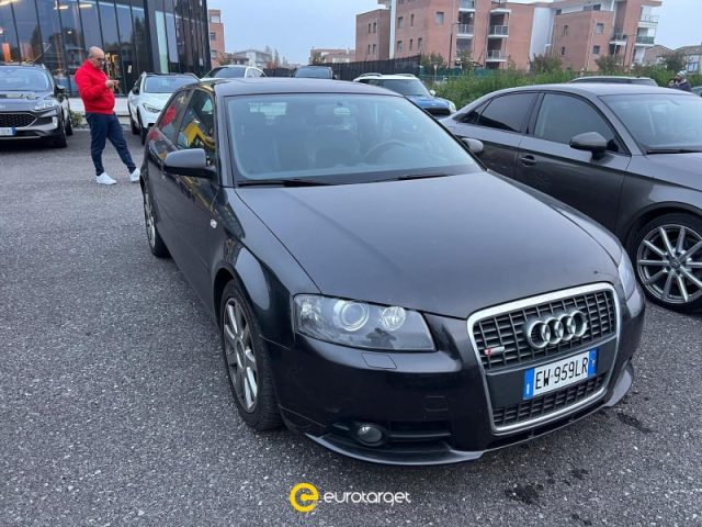 AUDI A3 2.0 16V TDI Attraction 