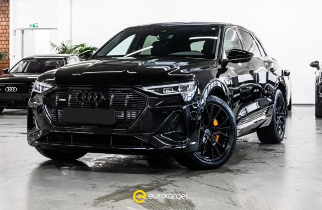 AUDI e-tron 55 quattro S line edition 