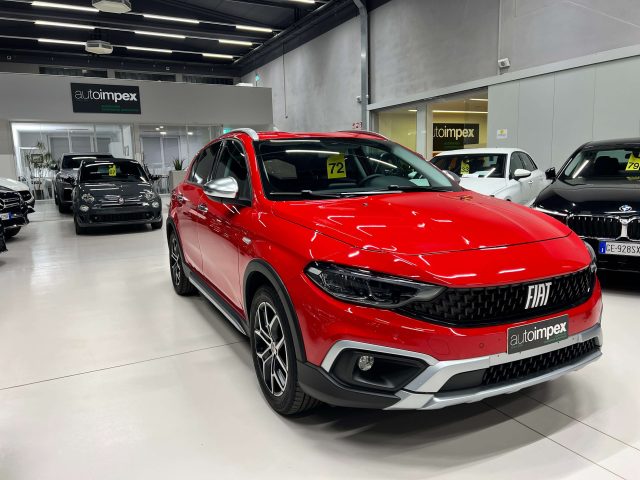 FIAT Tipo Rosso pastello