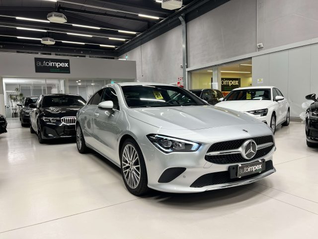 MERCEDES-BENZ CLA 200 Argento metallizzato