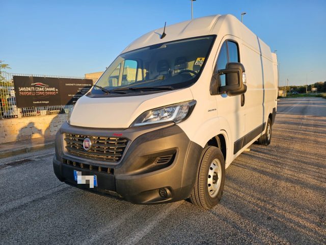 FIAT Ducato 35 2.3 MJT 160CV PM-TM Furgone CON SPONDA ESTERNA Usato